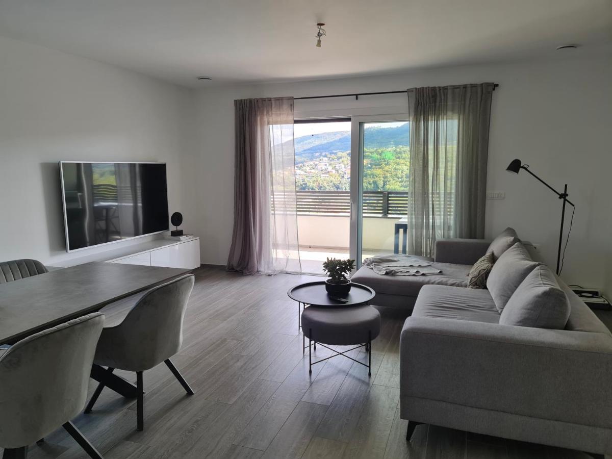 Villa Capris Apartments Koper Dış mekan fotoğraf