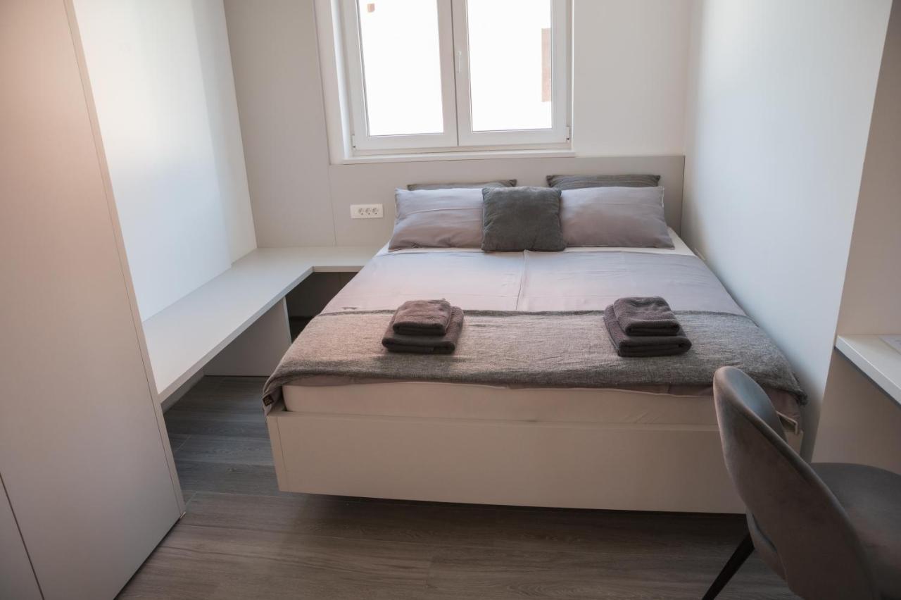 Villa Capris Apartments Koper Dış mekan fotoğraf