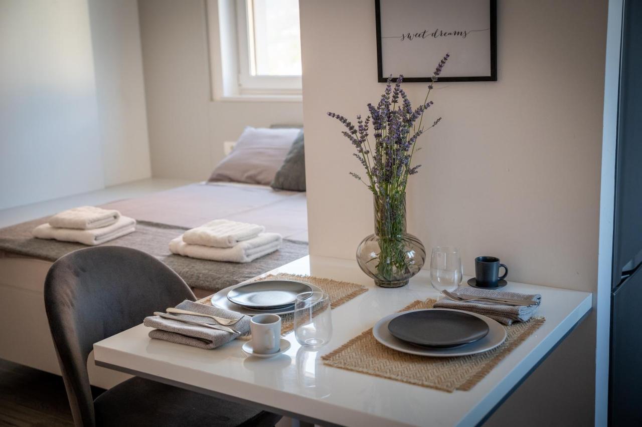 Villa Capris Apartments Koper Dış mekan fotoğraf