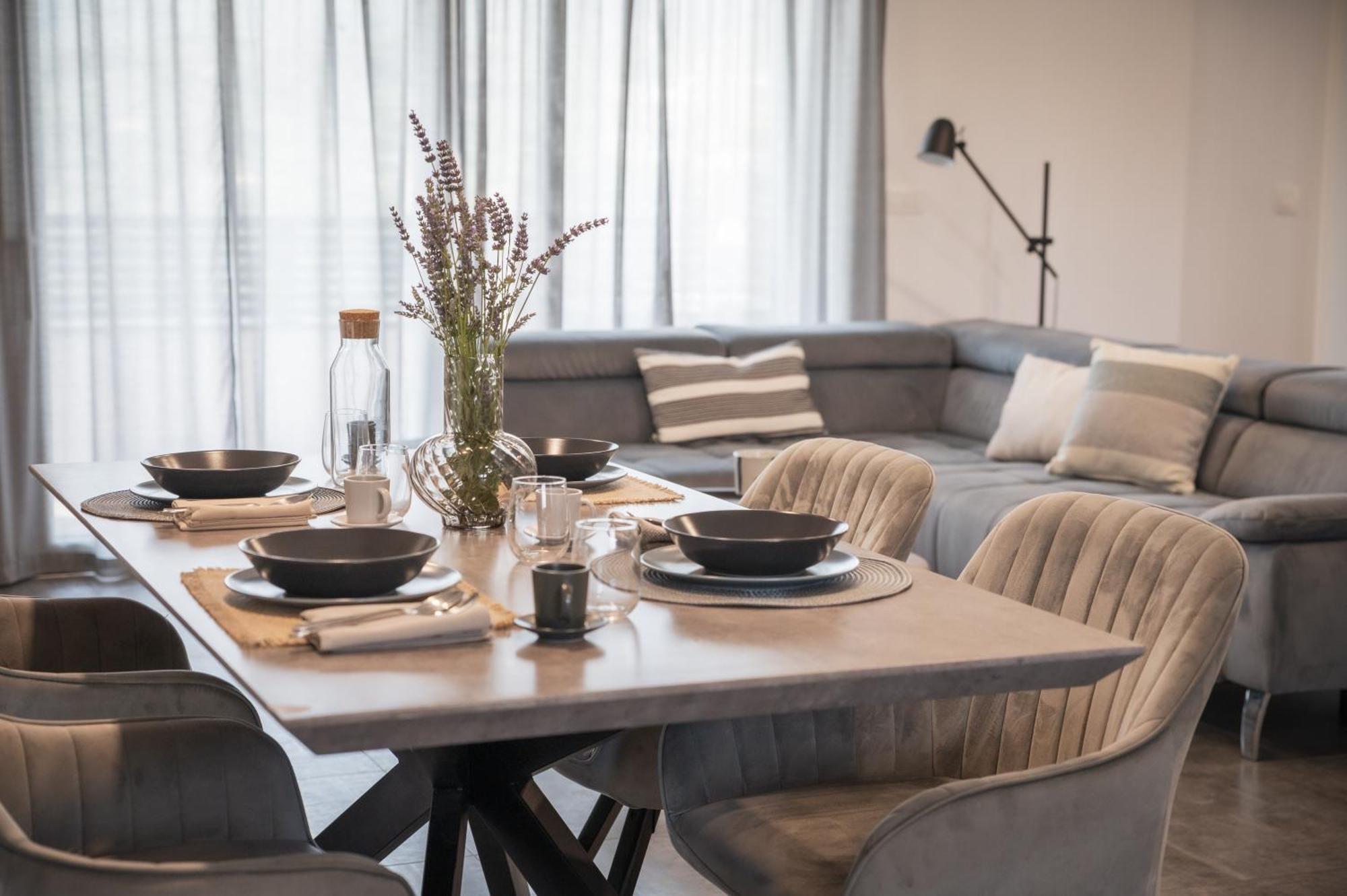 Villa Capris Apartments Koper Dış mekan fotoğraf